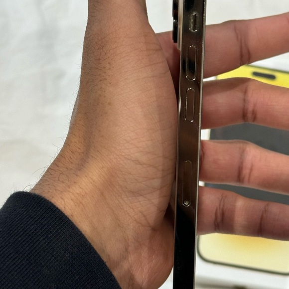 iPhone 14 Pro Max 128GB Good Condition* - Picture 10 of 11